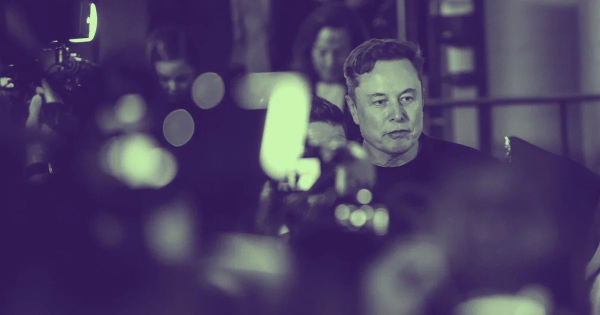 demanda de Elon Musk a ChatGPT y Apple